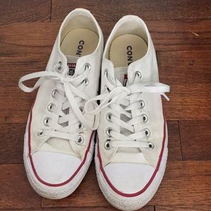 white converse low tops